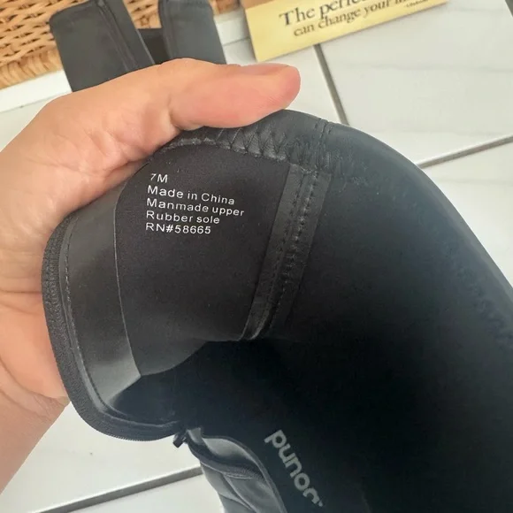 Abound Black Pointed Toe Kitten Heel Boots – Size 7MMinimalist Ankle Booties Heeled Boots